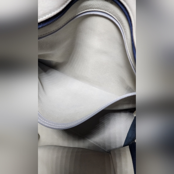 Loewe Amazona handbag. Suede. - Picture 11 of 14